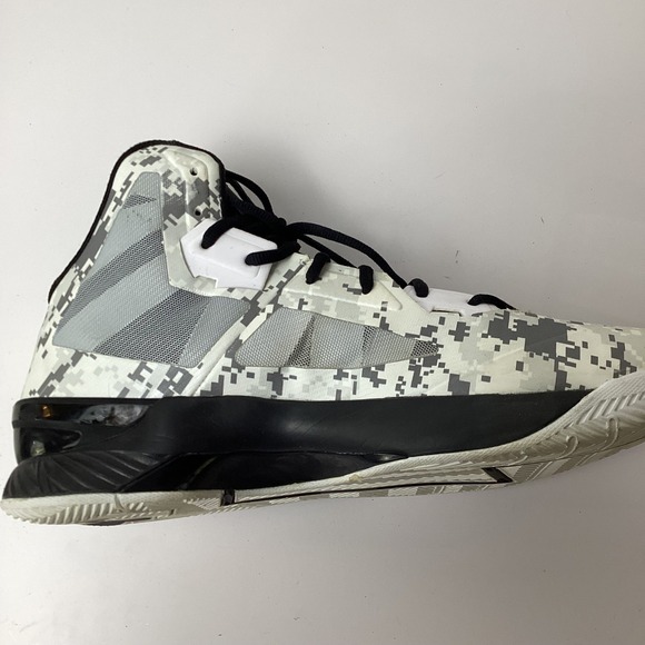 Under Armour Digital Camo Basketball Shoes Men High Top Athletic Sneakers - Picture 5 of 14
